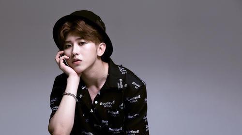 吃瓜娱乐八卦蔡徐坤,从流量小生到娱乐焦点，揭秘他的吃瓜之路