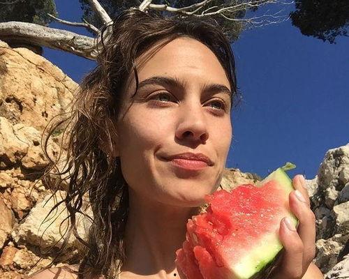 外国娱乐圈吃瓜,揭秘明星们的幕后故事与八卦传闻