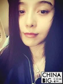 网红自拍脸上强光,揭秘强光下的美丽秘密